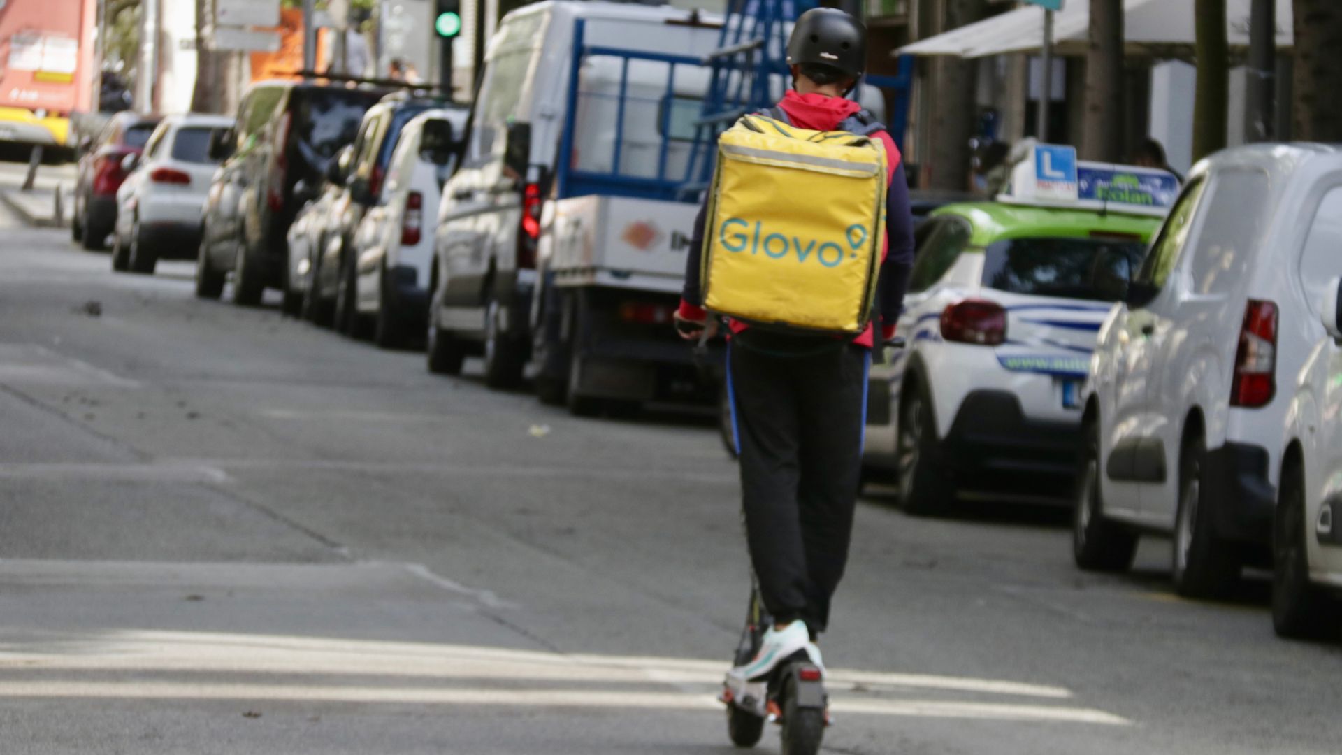 ERO GLOVO