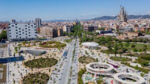 Polèmica a les Glòries per la futura torre pública Ona: els veïns demanen que s’aturi el projecte