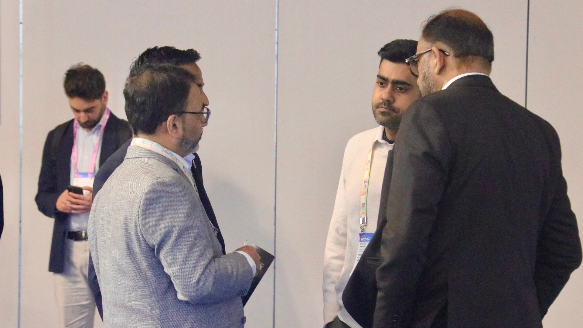 complicacions retorn congressistes MWC