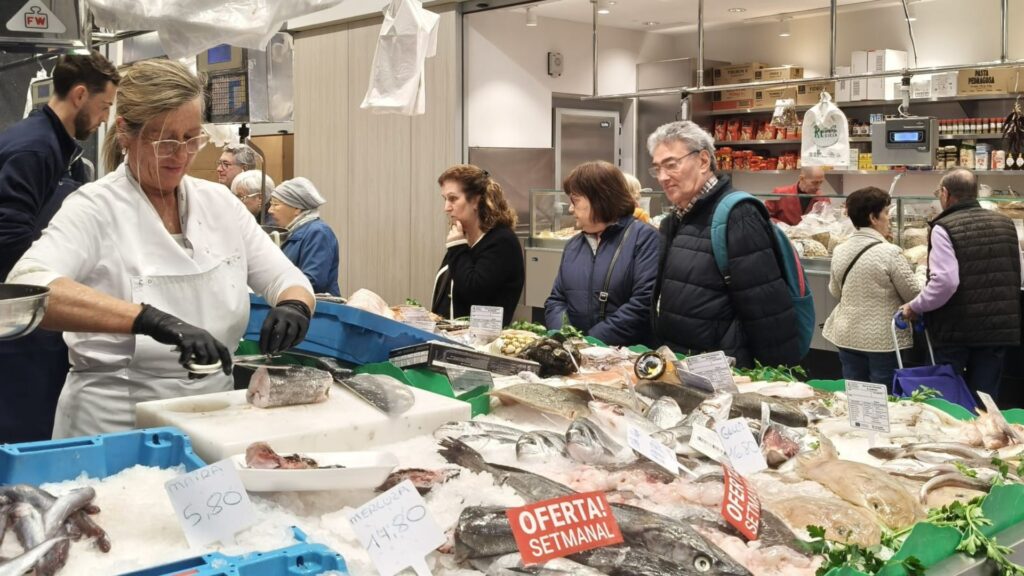 Estrena nou mercat de montserrat