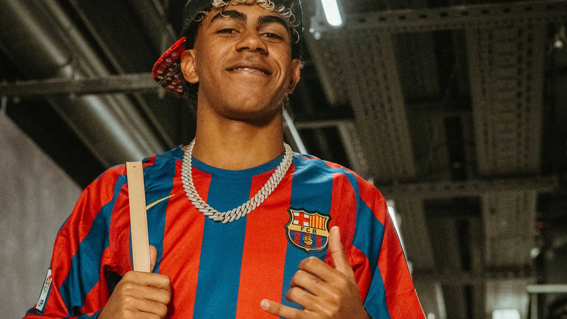 Lamine Yamal samarreta Ronaldinho 2005-06