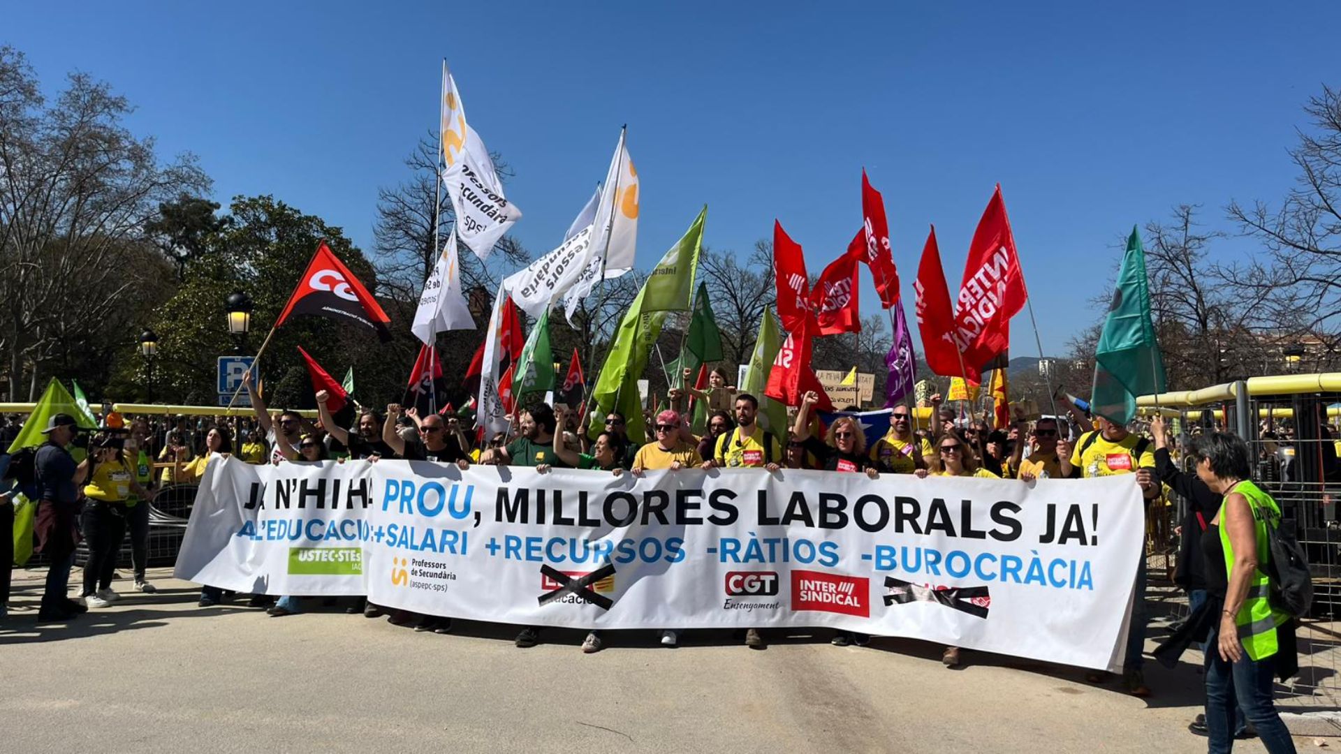 manifestació metges i professors Parc Ciutadella