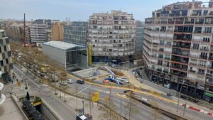Hi haurà més monitoratge de la tuneladora de l’L8 davant el neguit veïnal per l’esvoranc del Putxet
