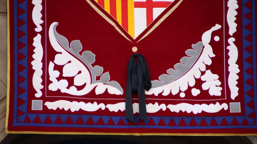 Minut de silenci en memòria de les víctimes del terrorisme coincidint amb l'11-M | Ajuntament de Barcelona, atemptat, terrorisme