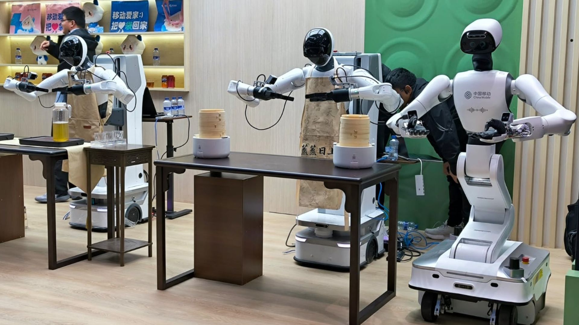 robots China Mobile al Mobile World Congress 2026 de Barcelona 