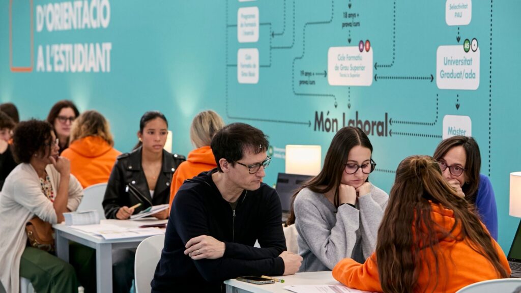 Sal&oacute; de l'Ensenyament