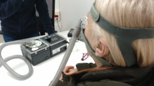 Menys del 10 % de les persones amb apnea del son estan diagnosticades: “M’ha canviat la vida”