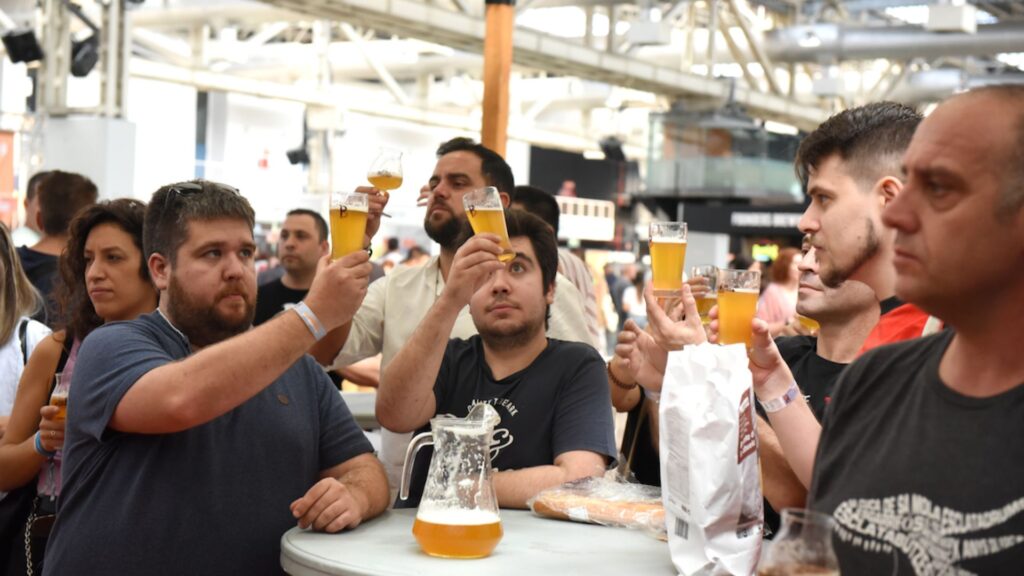 Tast de cervesa al Beer Fest