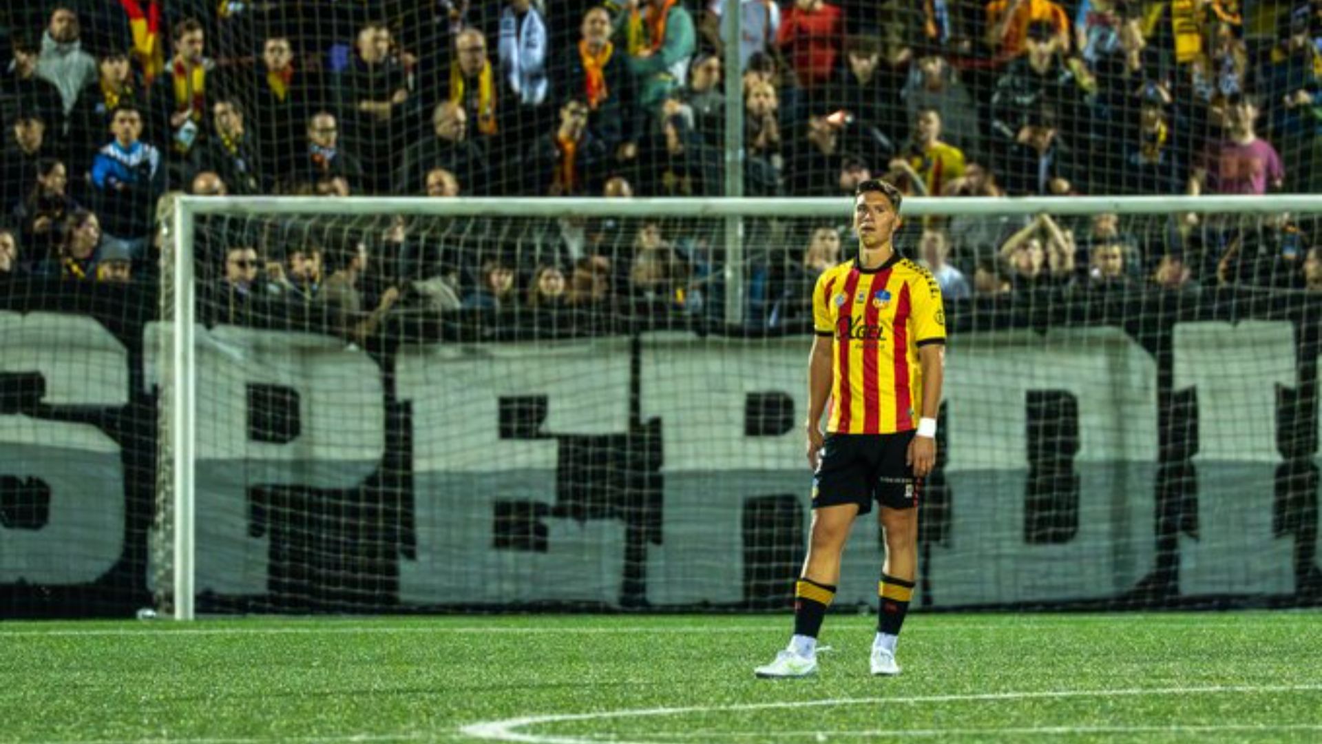 Noel Carbonell es trenca el lligament creuat del genoll dret | Segona RFEF