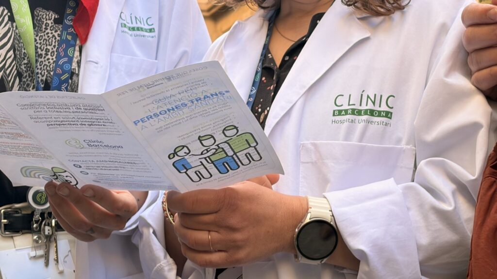 Guia atenci&oacute; pacients trans Hospital Cl&iacute;nic
