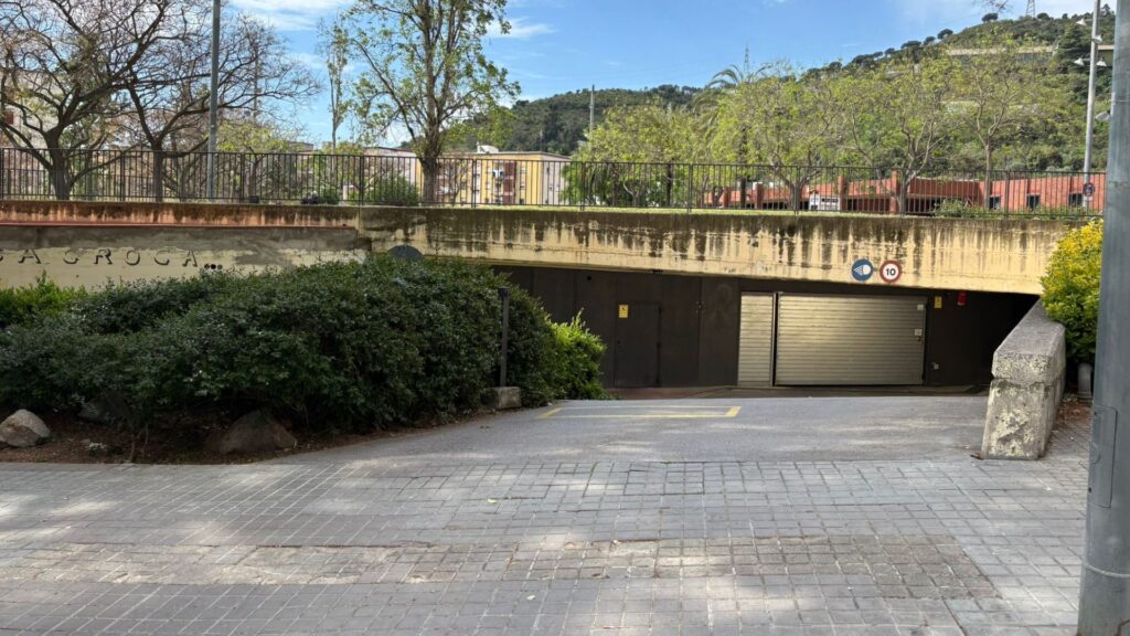 Els Mossos investiguen la mort d'un home en una baralla a Sant Genís dels Agudells | delinqüència, mort, Mossos d'Esquadra