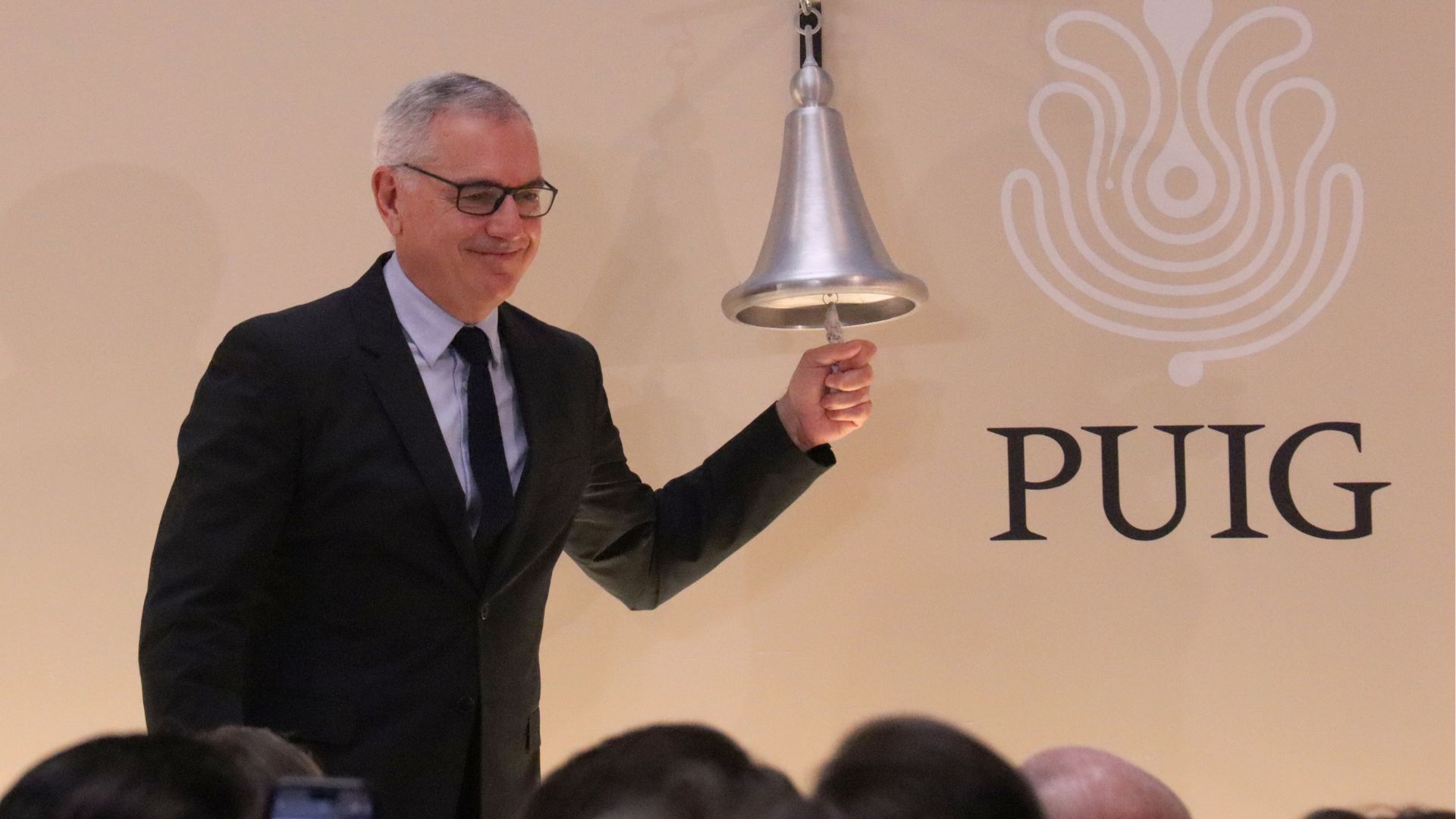 Puig avança en la fusió amb la nord-americana Estée Lauder en una operació valorada en 50.000 M€ | empresa