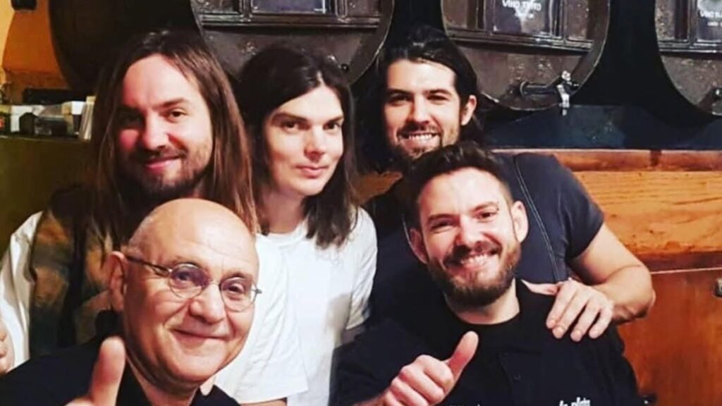 Tame Impala al Bar La Plata