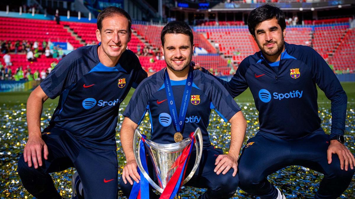 Pere Romeu i Jonatan Giraldez amb la Champions del 2023