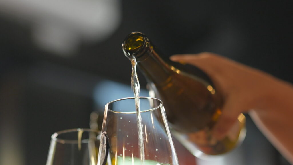 El ressorgir dels vins brisats: raïm blanc amb ànima de vi negre | agricultura, locals, vins