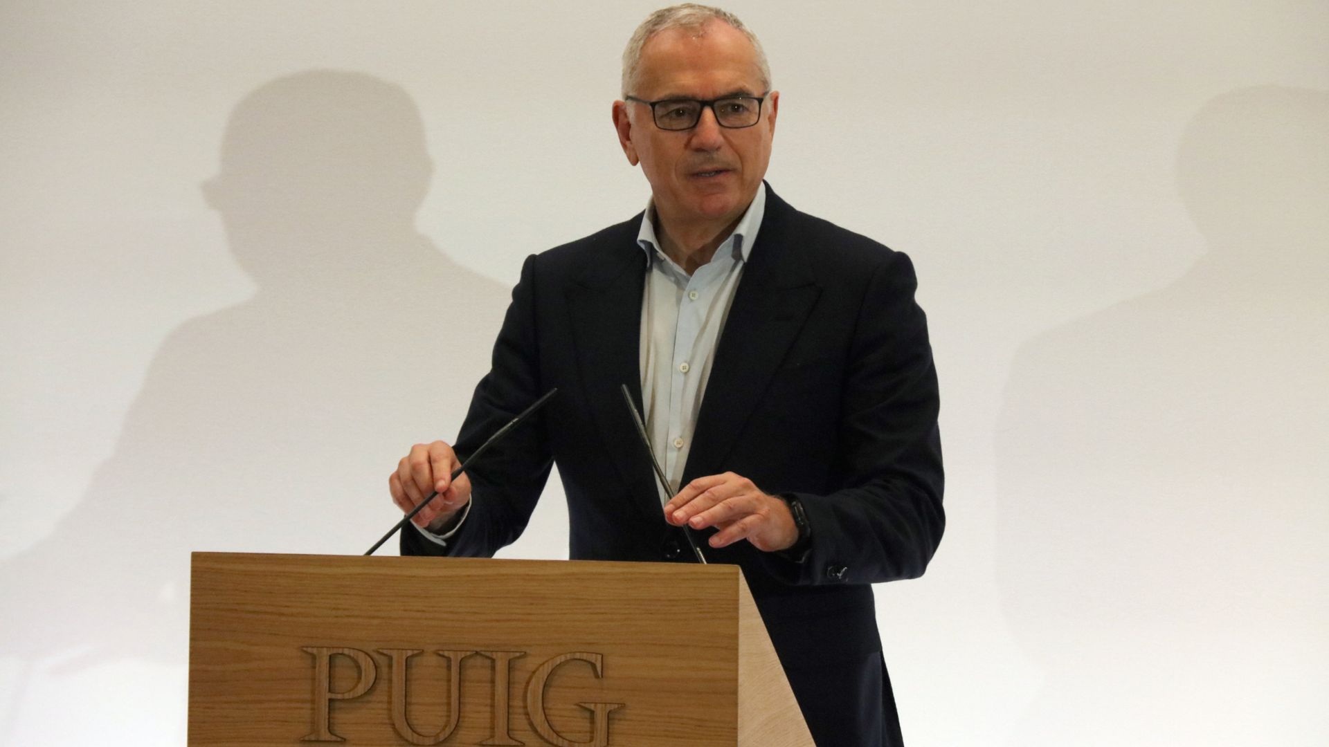Acțiunile Puig se prăbușesc cu 13,55% după întreruperea negocierilor de fuziune cu Estée Lauder