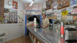 Orxateria Verdú, un local ancorat als 80 que vol mantenir l’ànima de negoci tradicional