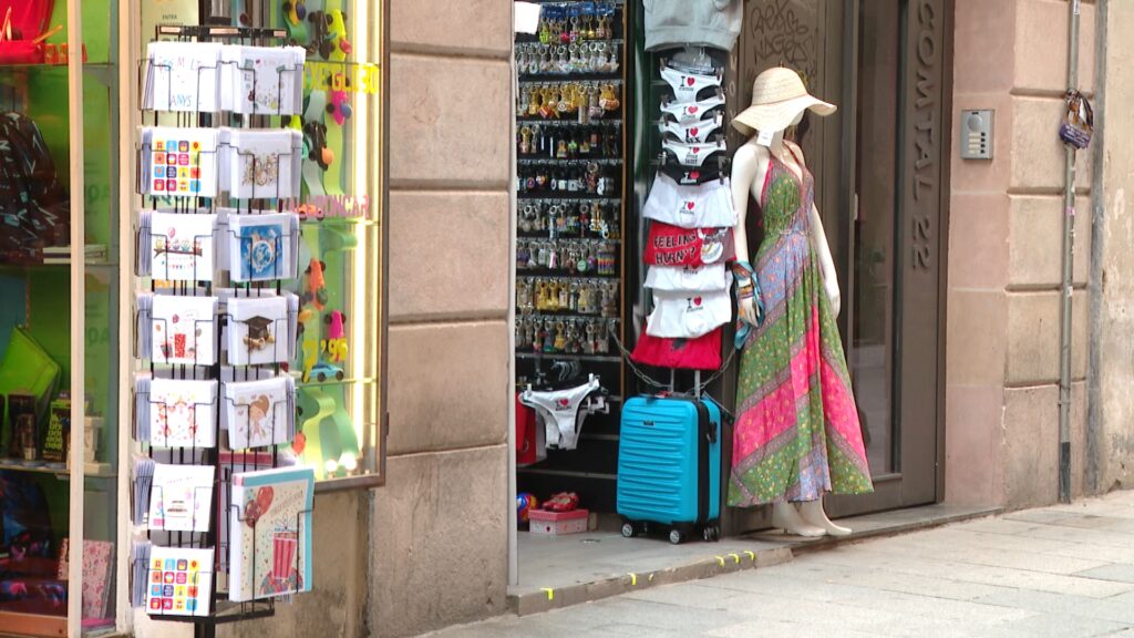 botiga souvenirs ciutat vella