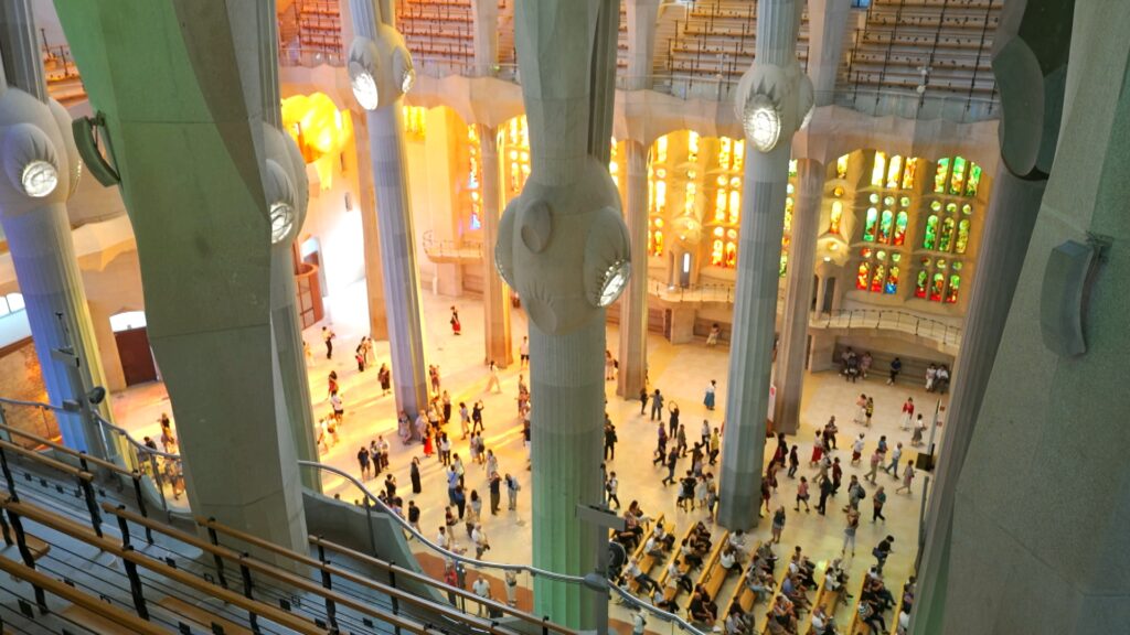 600 coristes cantaran a la Sagrada Família durant la visita del papa: "És com una dutxa de so" | música coral, Orfeó Català, papa Benet XVI, papa Lleó XIV, Sagrada Família