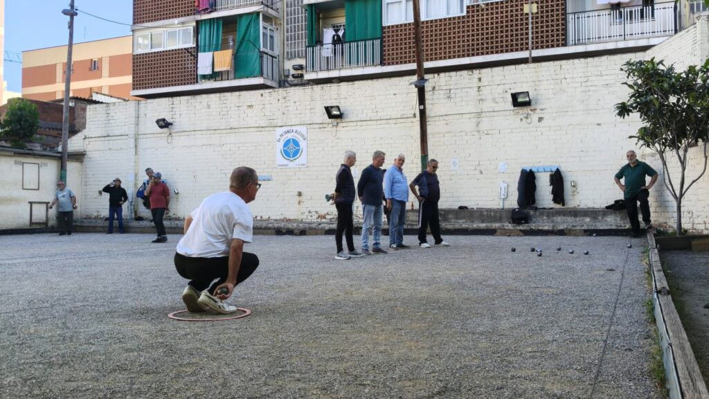 L'antic camp de la Damm renaixerà com a zona verda, 16 pistes de petanca i un espai esportiu | Barris, equipaments, parcs i jardins