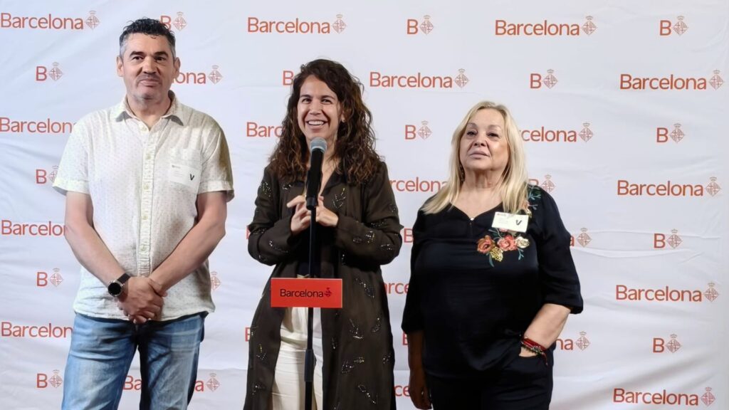 Compromís per la Trinitat Vella: es posa sobre la taula com rehabilitar 75 blocs del barri | Barris, rehabilitació