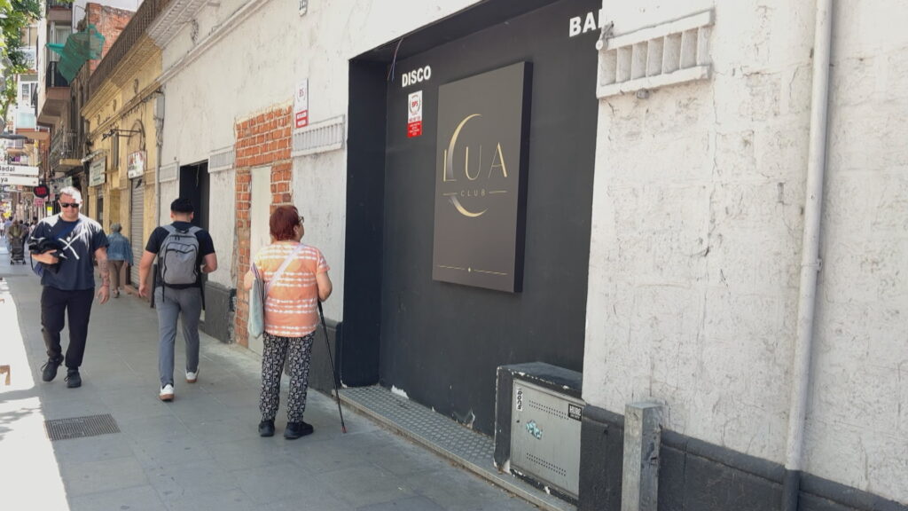discoteca mami tancada sants badal 