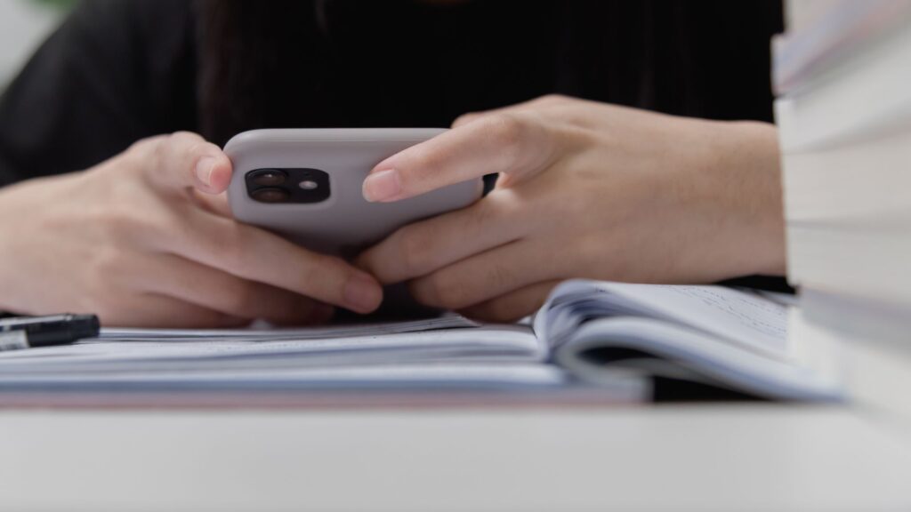 estudiar selectivitat mòbil eines digitals