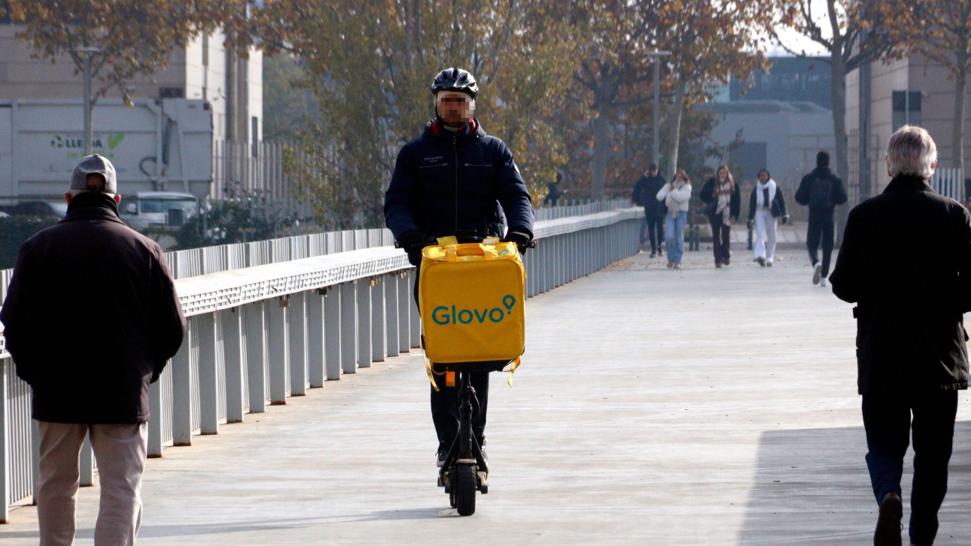 Glovo rider