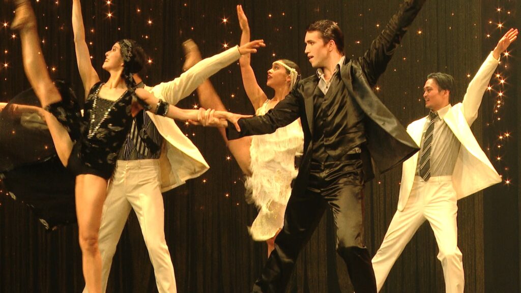 'El Gran Gatsby' d'Enrique Gasa Valga Dance Company balla al Teatre Victòria | jazz, novel·la, Teatre Victòria