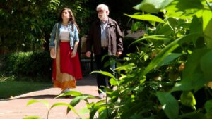 Compartir pis entre persones grans i joves estudiants: “La meva vida ha fet un gir de 180 graus”