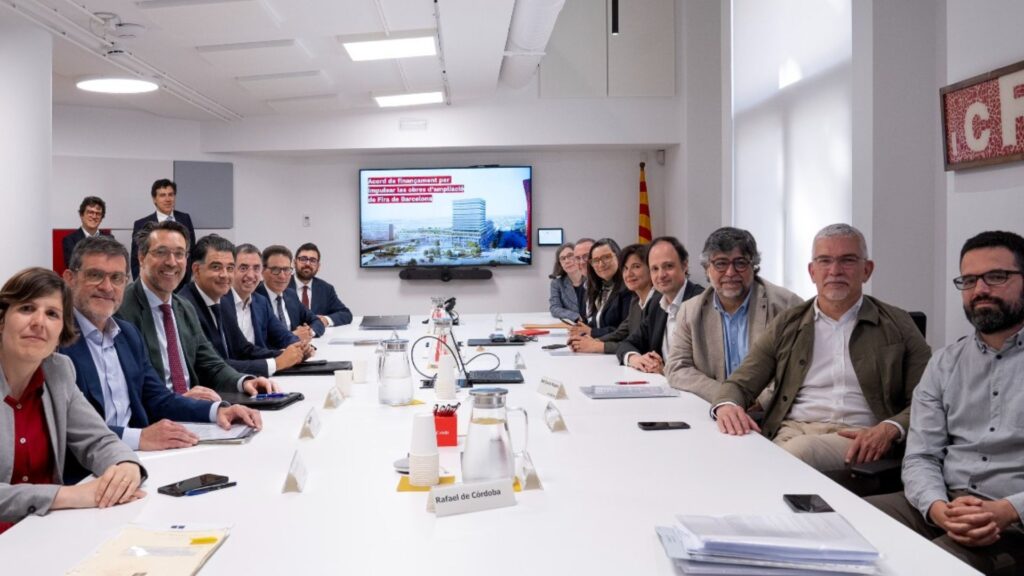 Pr&eacute;stec sindicat per a una part de l'ampliaci&oacute; de la Fira