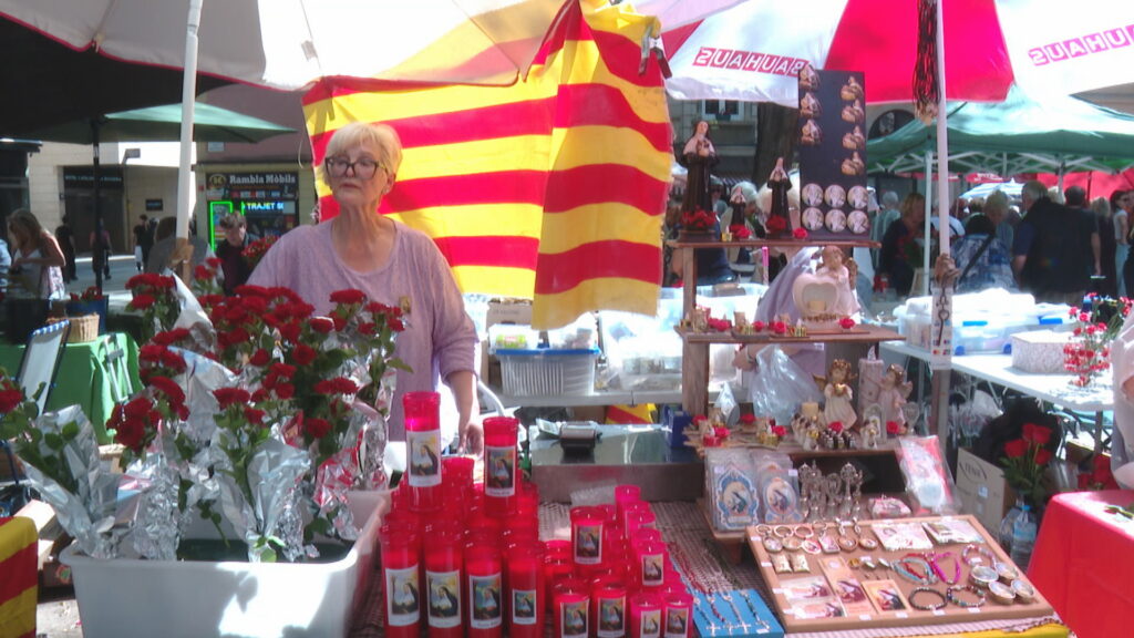 Barcelona celebra la tradició de Santa Rita, la patrona dels impossibles | Barris, festes, religió, tradicions