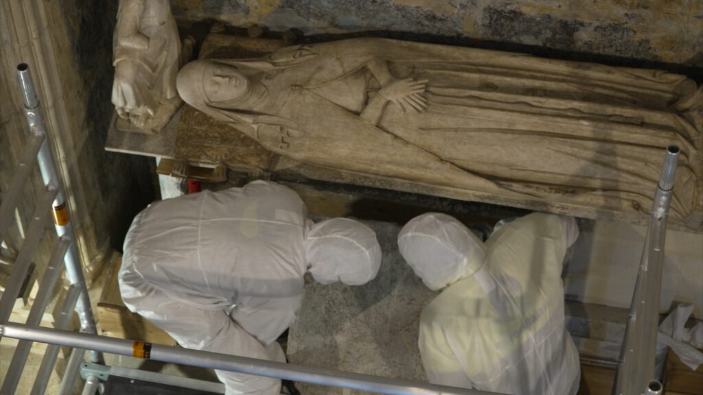Investigaci&oacute; del sepulcre de la Reina Elisenda al Monestir de Pedralbes