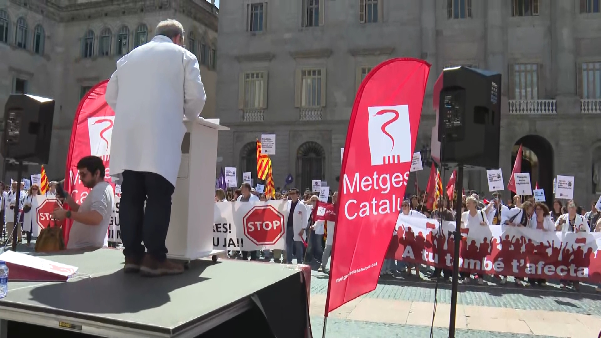 vaga metges concentració plaça Sant Jaume