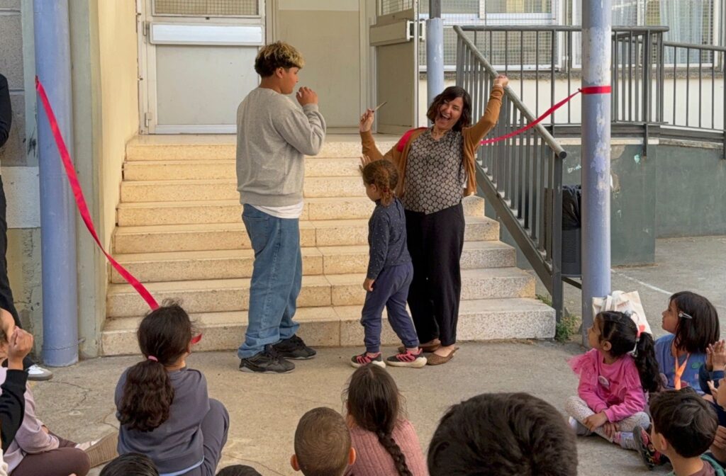 L'Escola la Pau estrena la biblioteca Rocío Bonilla amb el fons i el mobiliari renovats | biblioteques, educació infantil, educació primària, lectura