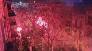 Veïns alerten de trobades de grups radicals del Barça sense entrada al Camp Nou: “Venen a fer mal”