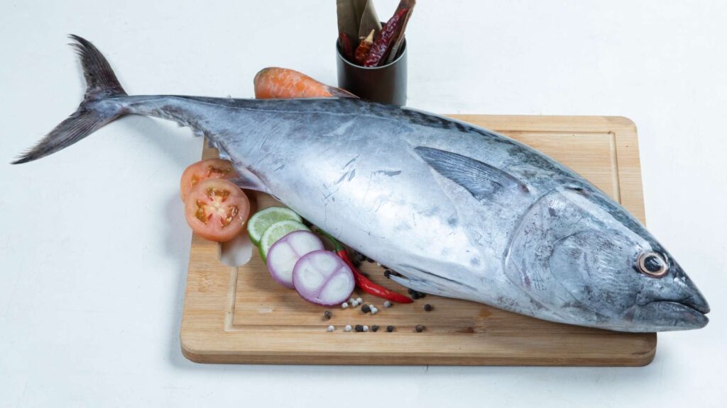 Aquests són els 15 productes frescos de temporada recomanats per Mercabarna aquest juliol | alimentació, Mercabarna, mercats, peix, Producte de temporada
