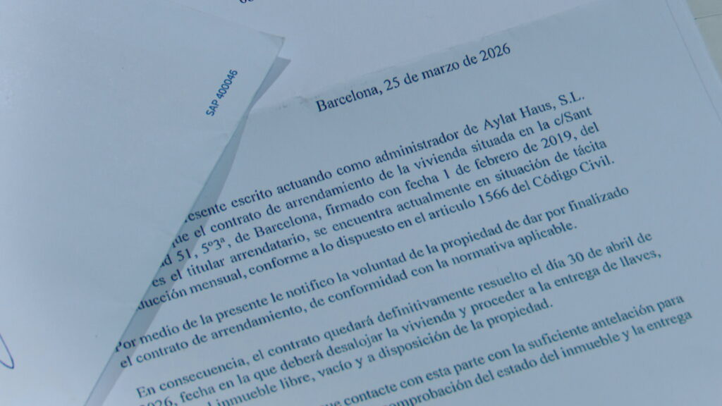 13 famílies del Raval, en lluita per quedar-se als seus pisos de lloguer al carrer Sant Antoni Abat | desnonaments, lloguer, Sindicat de Llogaters