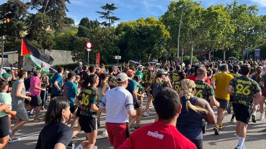 cursa contra racisme Top Manta corredors populars