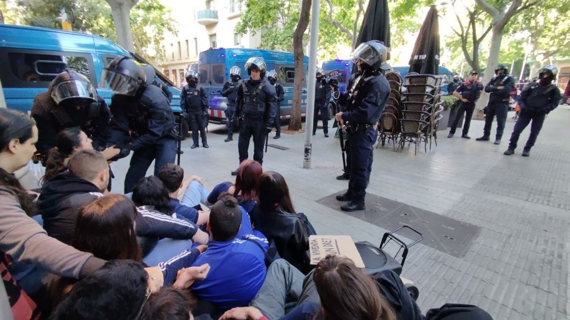 Obren un expedient a una entitat vinculada a un fons d'inversió que no va oferir un lloguer social | desnonaments, lloguer