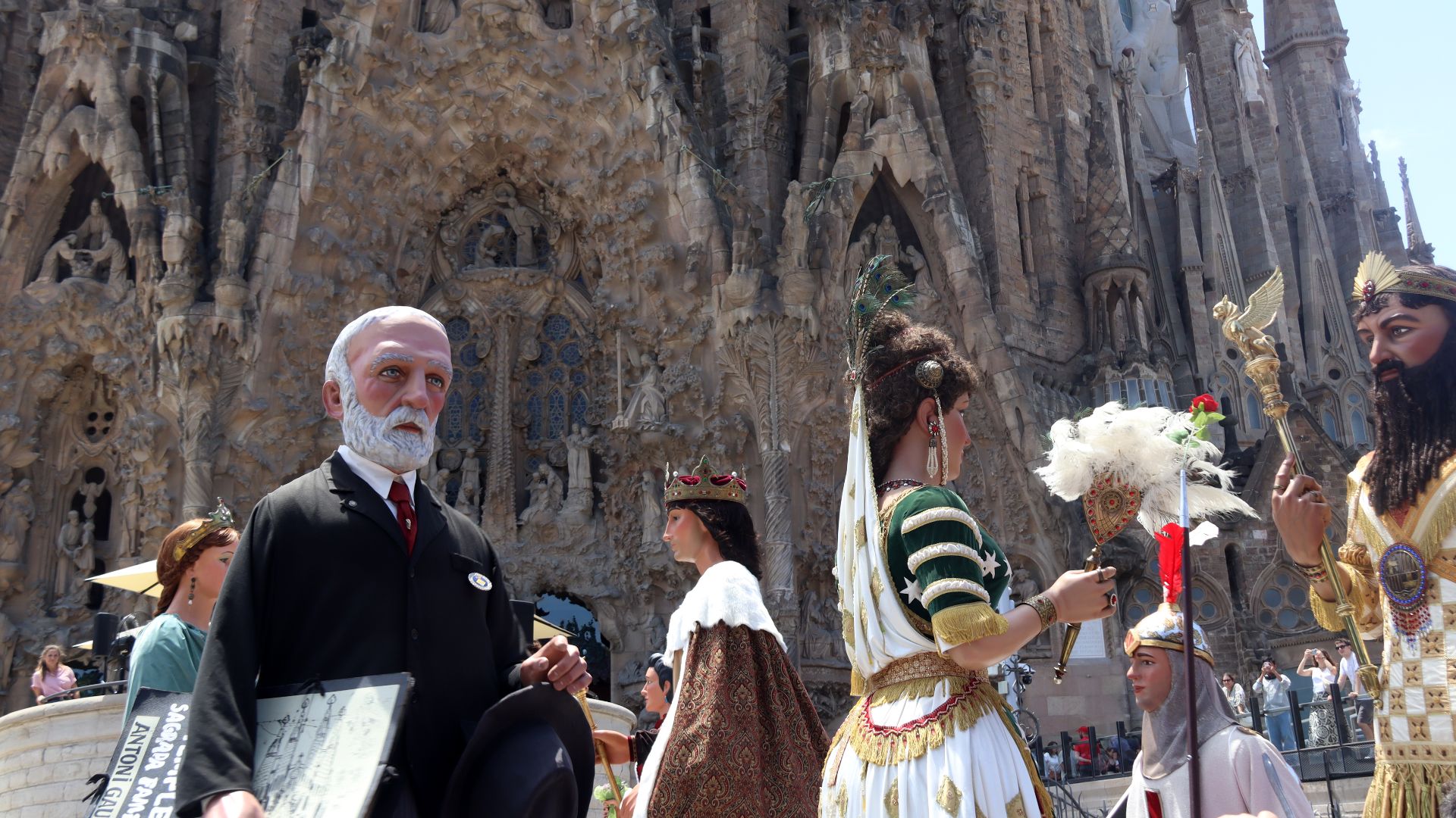 cercavila gegants Sagrada Família gegantó Gaudí