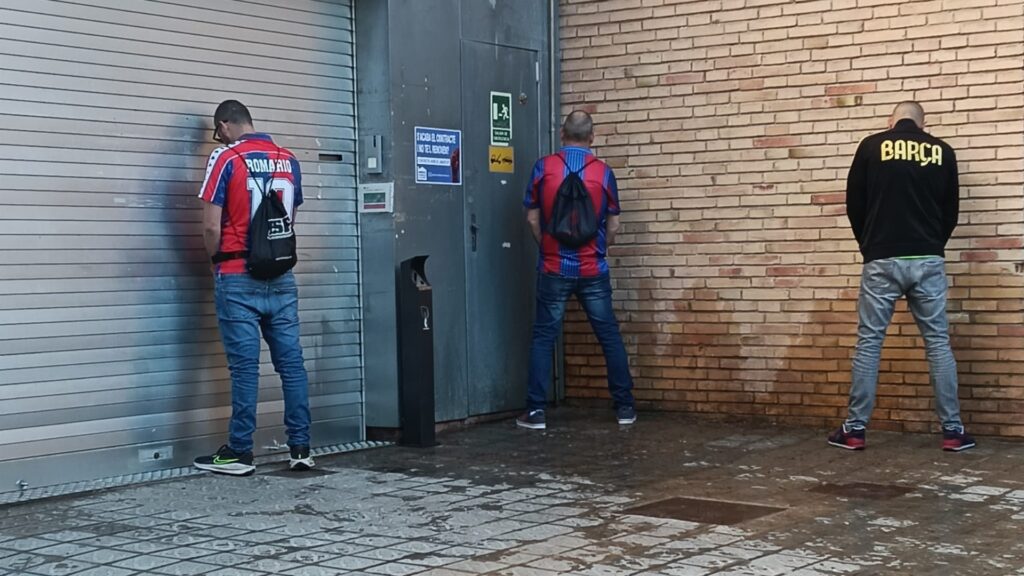 incivisme entorns camp nou