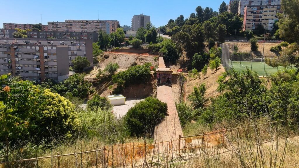 Comença la transformació en pont per a vianants de l'aqüeducte de Can Cuiàs | Barris, obres, patrimoni