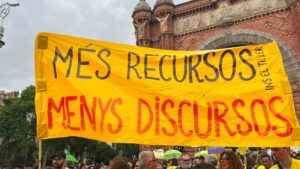 La USTEC i la CGT convoquen una vaga el dia 9 de juny, coincidint amb l’arribada del papa Lleó XIV