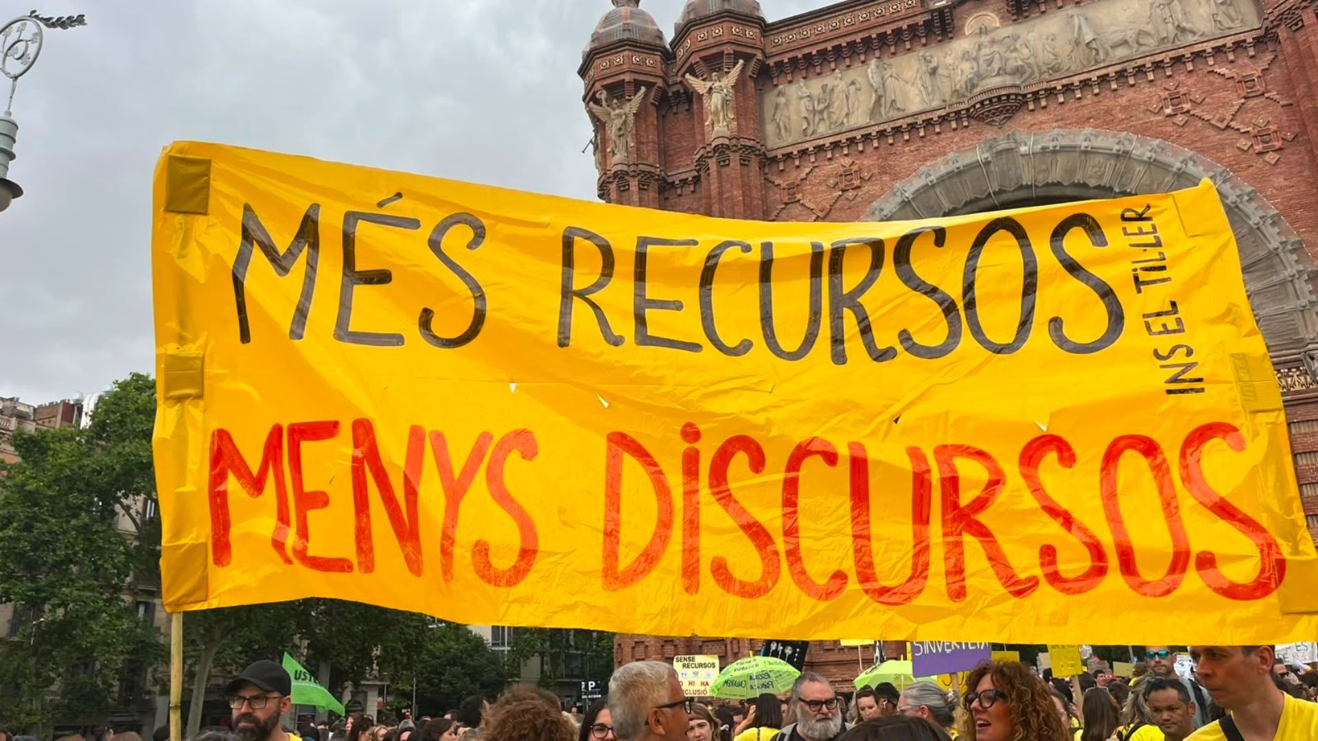 manifestació sindicats educació