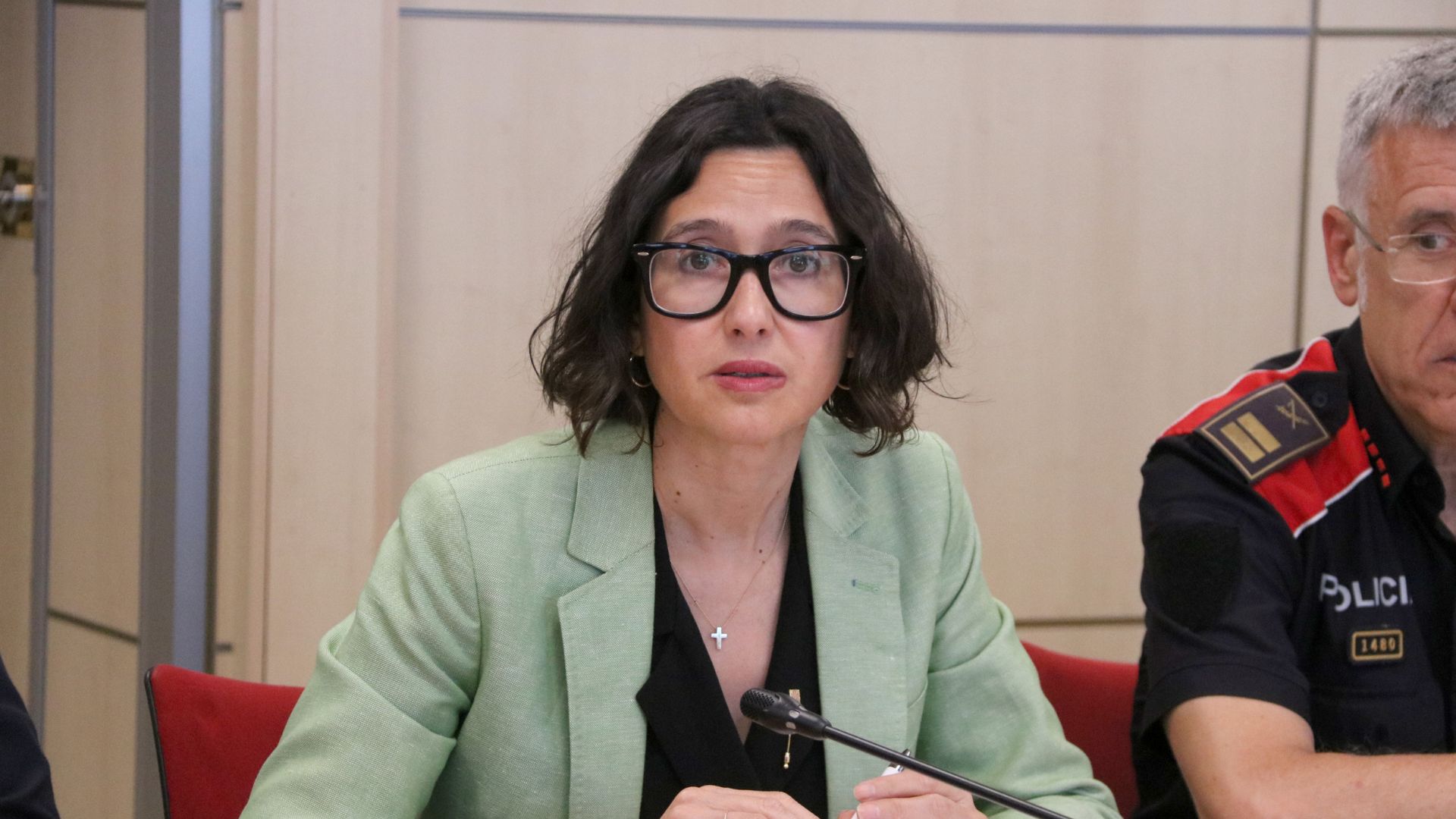 Parlon diu que la prova pilot de mossos a centres educatius està en "via de paràlisi" | Departament d'Interior, escoles, Mossos d'Esquadra