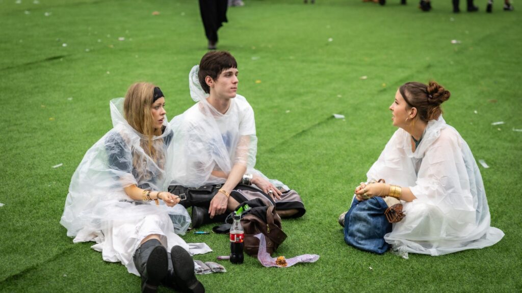 El mal temps fa cancel·lar temporalment els concerts del Primavera Sound als escenaris principals | concerts, Parc del Fòrum, pluja, Primavera Sound, tempesta