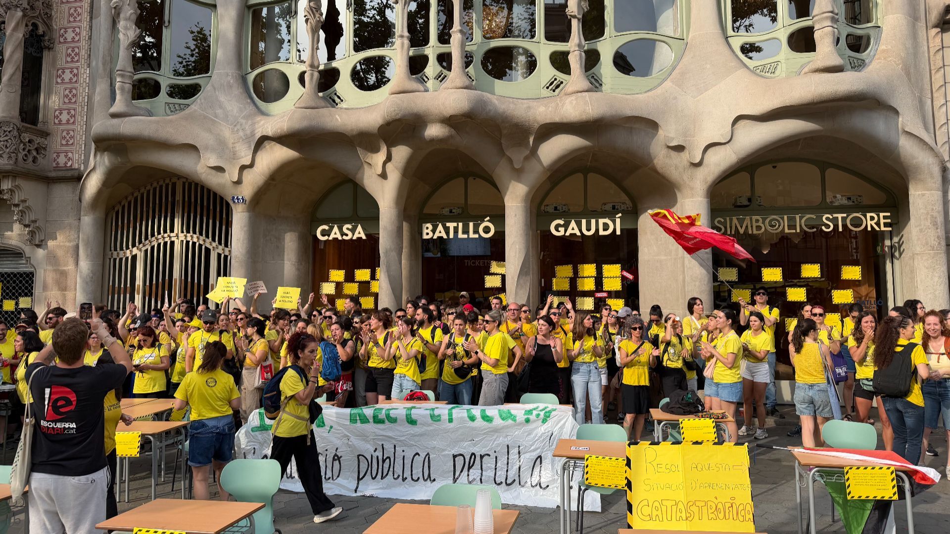 protesta docents Casa Batlló