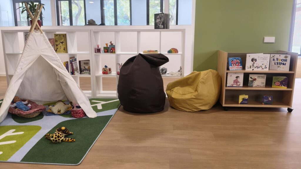 Nou Barris estrena Servei d'Intervenció Socioeducativa per prevenir situacions de risc en infants | Barris, família, serveis socials