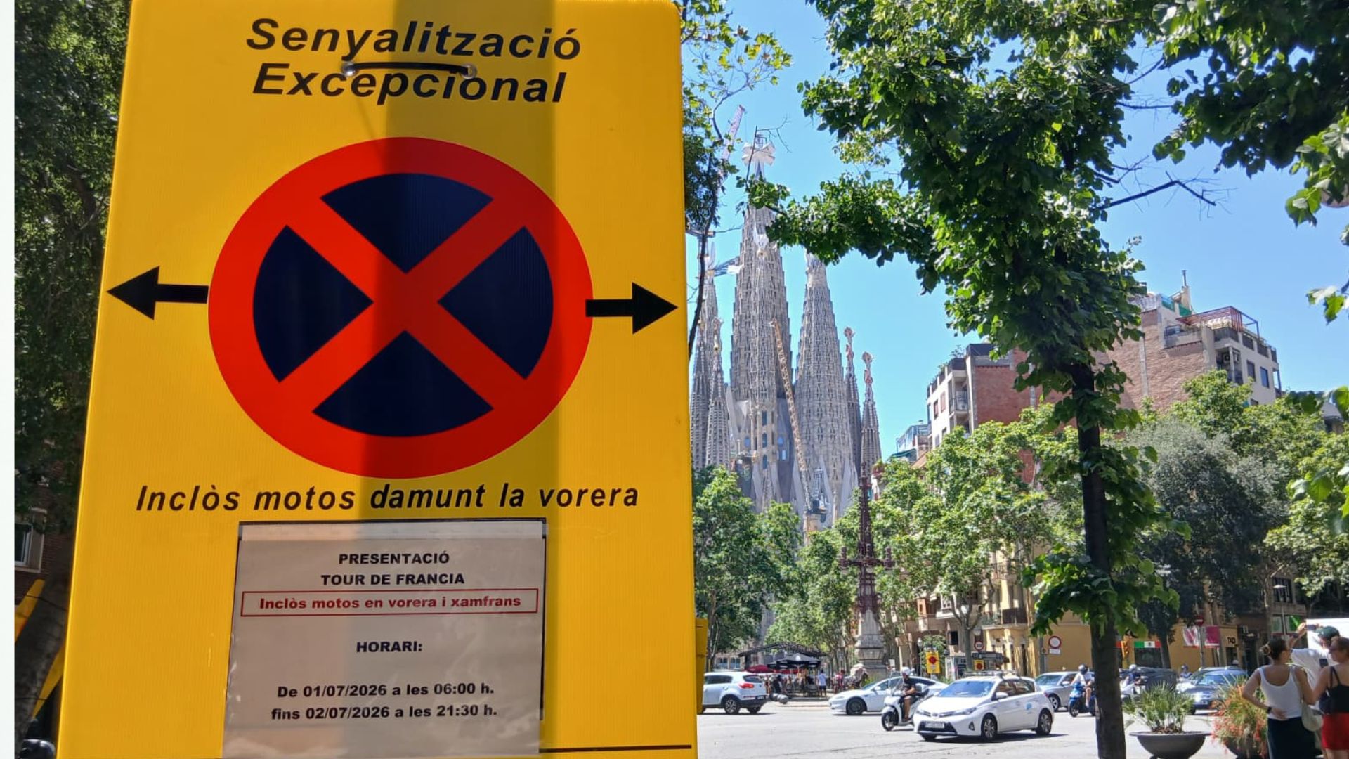 tour-frança-av-gaudi-comerciants